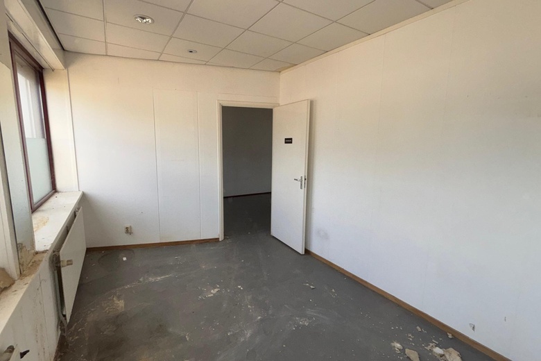 BedrijfsruimteaanPoolvosweg 93<br/> inCapelle aan den IJssel BedrijfsruimteaanPoolvosweg 93<br/> inCapelle aan den IJssel
