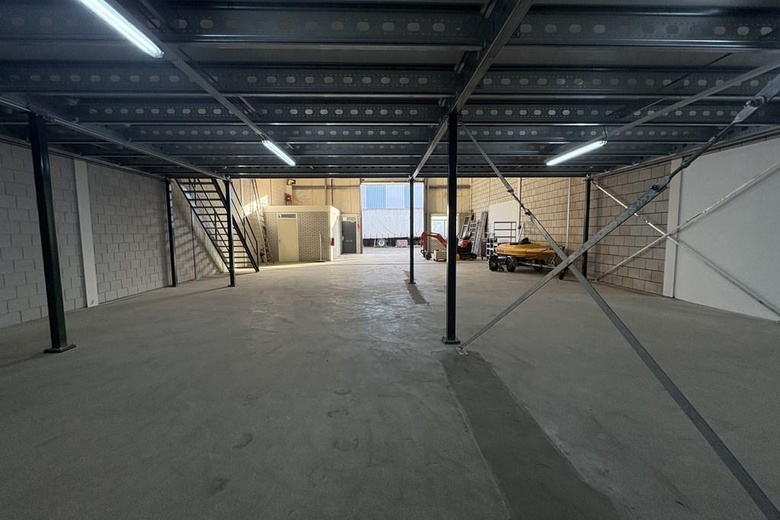 BedrijfsruimteaanMarie Curiestraat 15<br/> in's-Gravenzande