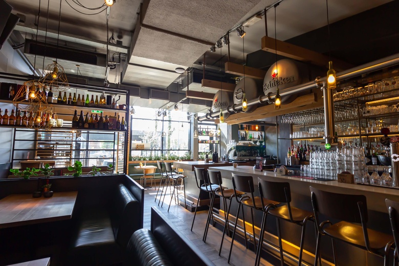 HorecaaanRaadhuisplein 14<br/> inHoofddorp