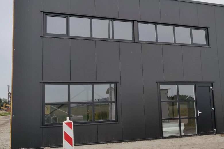 BedrijfsruimteaanConstructieweg 3 01<br/> inHolten BedrijfsruimteaanConstructieweg 3 01<br/> inHolten