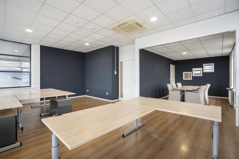 KantoorruimteaanAzewijnseweg 6<br/> inVuren