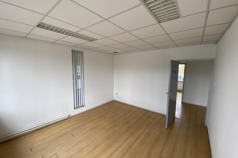 BedrijfsruimteaanDe Steiger 170<br/> inAlmere BedrijfsruimteaanDe Steiger 170<br/> inAlmere