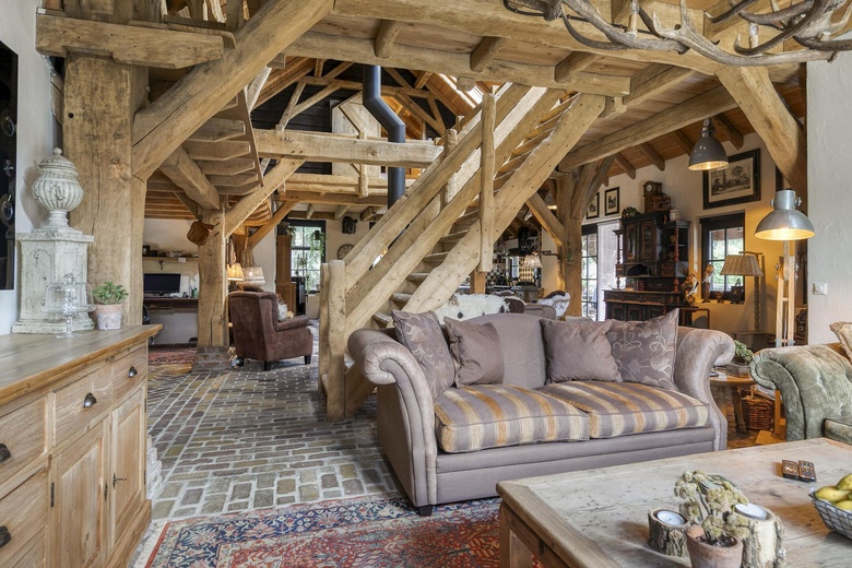 BedrijfsruimteaanZelderseweg 23<br/> inZwartebroek