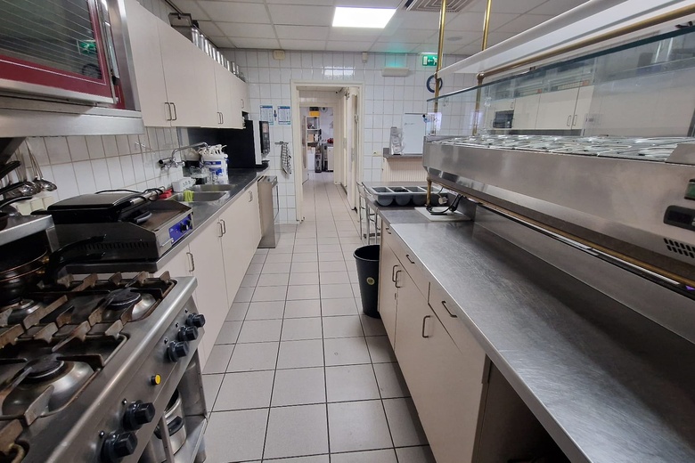 HorecaaanPiet van Thielplein 56<br/> inBeek en Donk