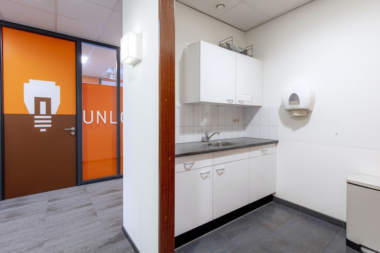 KantoorruimteaanEdisonweg 10<br/> inAlblasserdam