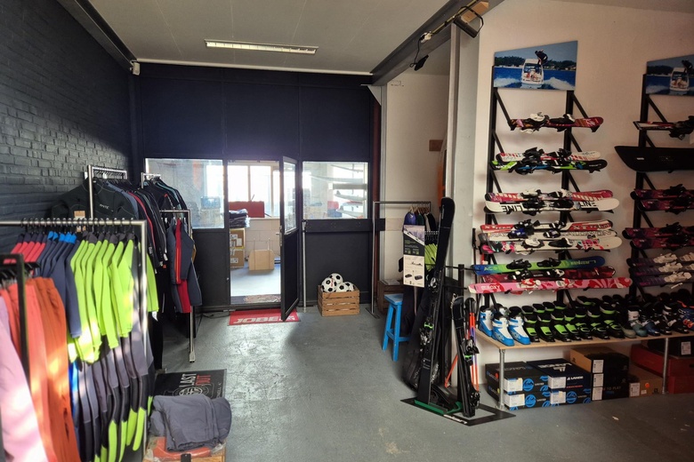 BedrijfsruimteaanKernweg 1<br/> inHoorn