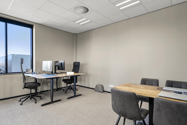KantoorruimteaanIndustrieweg Oost 7 d<br/> inElst