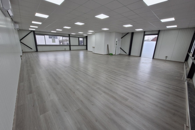 BedrijfsruimteaanRoombekerveld 16<br/> inEnschede BedrijfsruimteaanRoombekerveld 16<br/> inEnschede
