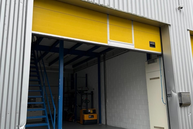 BedrijfsruimteaanC. Verolmelaan 221<br/> inUithoorn