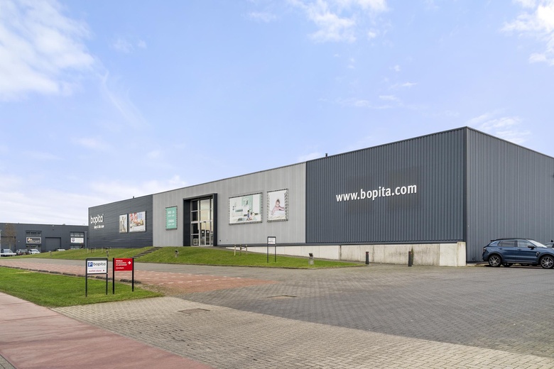 Bekijk foto 1 van Industrieweg Oost 7