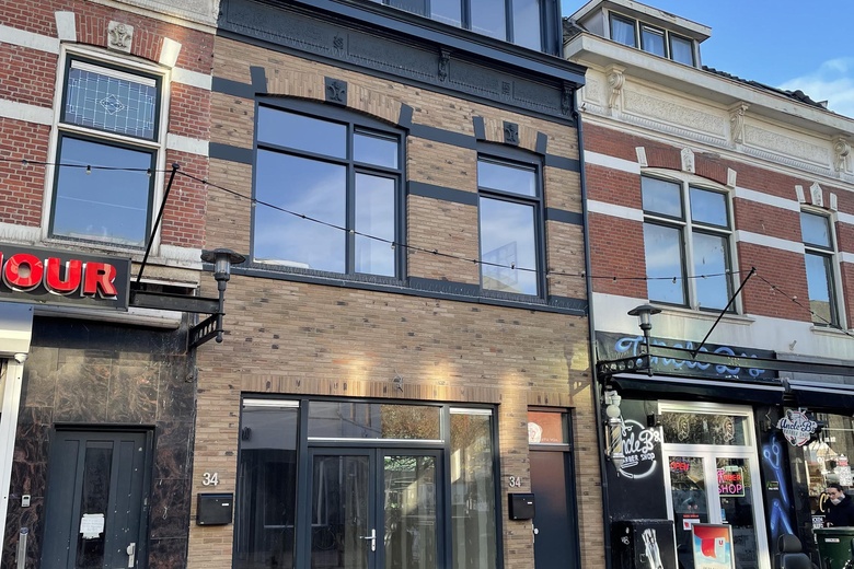 Bekijk foto 1 van Damstraat 34