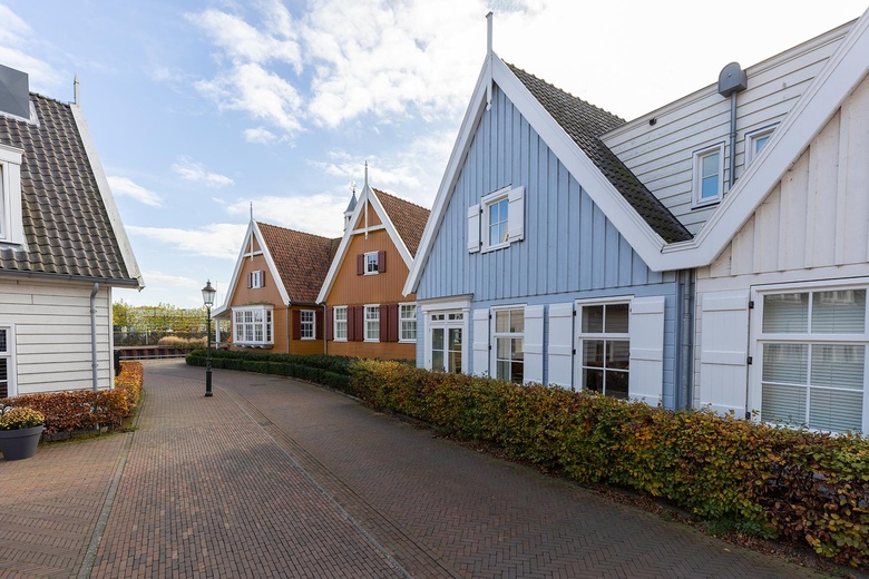 KantoorruimteaanZwaardklamp 7<br/> inHuizen KantoorruimteaanZwaardklamp 7<br/> inHuizen