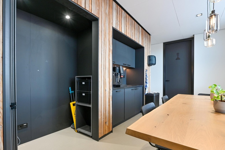 KantoorruimteaanGalvanistraat 123<br/> inEde KantoorruimteaanGalvanistraat 123<br/> inEde
