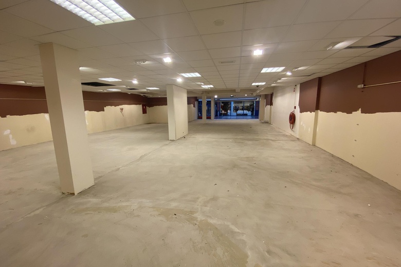 WinkelruimteaanPassage Molenpoort 33<br/> inNijmegen WinkelruimteaanPassage Molenpoort 33<br/> inNijmegen