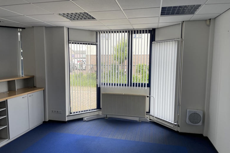 BedrijfsruimteaanLeemstraat 7<br/> inRoosendaal