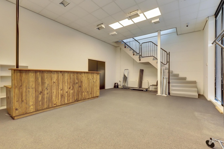 BedrijfsruimteaanKouwe Hoek 20<br/> inWaddinxveen