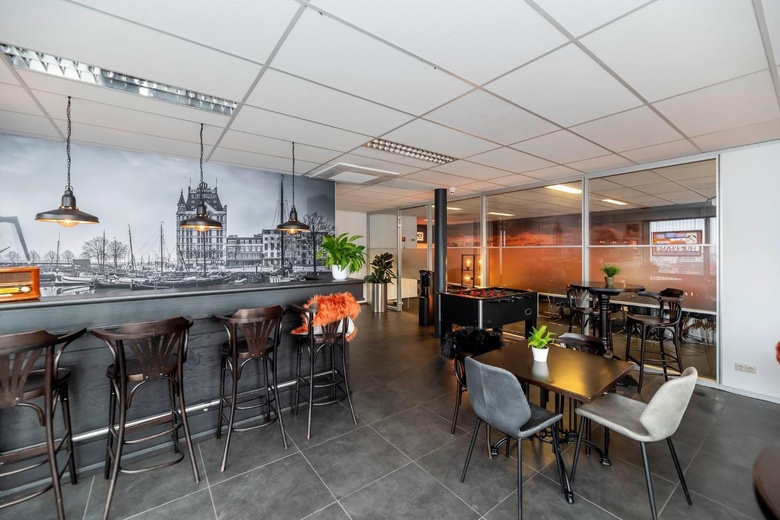 BedrijfsruimteaanAalborg 4<br/> inBarendrecht BedrijfsruimteaanAalborg 4<br/> inBarendrecht
