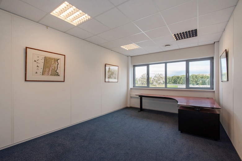 KantoorruimteaanHoutsingel 97<br/> inZoetermeer