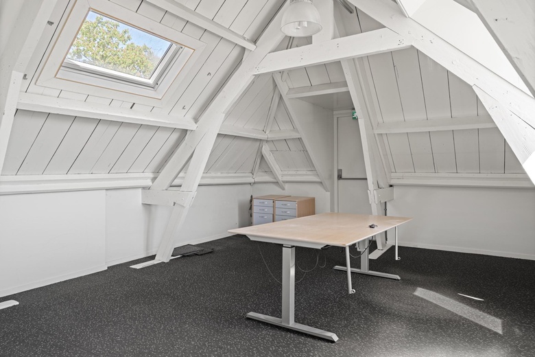 KantoorruimteaanArnhemsestraatweg 8<br/> inVelp