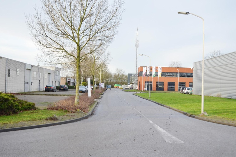 BedrijfsruimteaanScherpdeel 5<br/> inRoosendaal BedrijfsruimteaanScherpdeel 5<br/> inRoosendaal