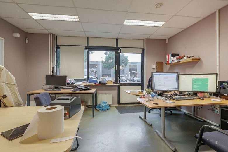 BedrijfsruimteaanLemelerbergweg 16<br/> inAmsterdam