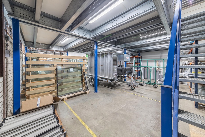 BedrijfsruimteaanZomerdijk 23<br/> inZaandam