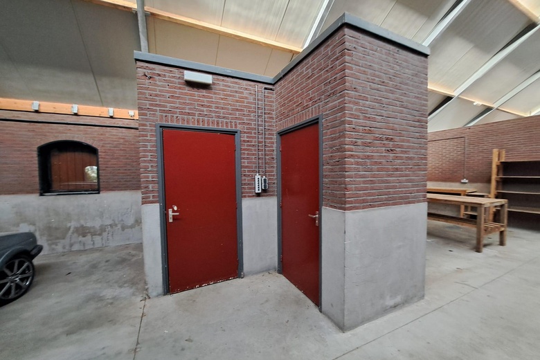 BedrijfsruimteaanBarneveldseweg 85<br/> inLunteren