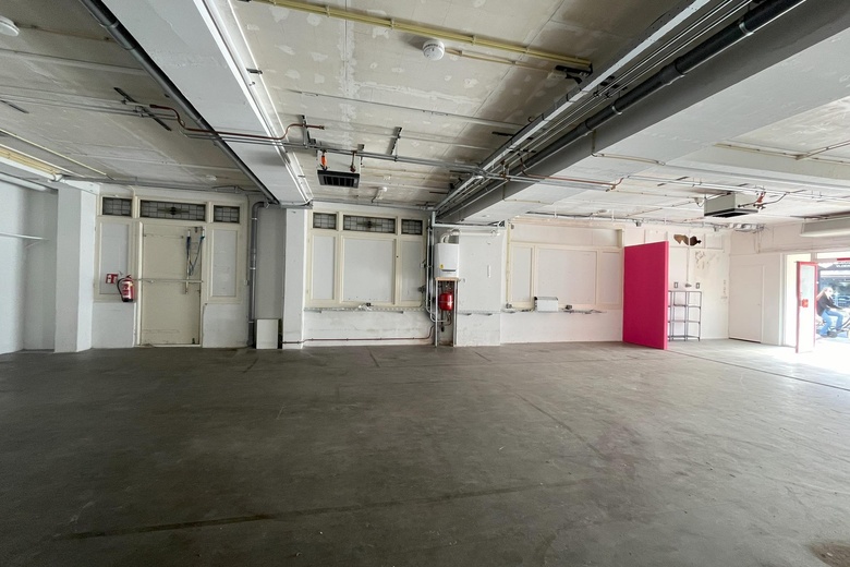 WinkelruimteaanAmsterdamsestraatweg 253<br/> inUtrecht