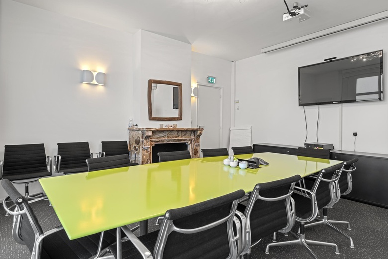 KantoorruimteaanArnhemsestraatweg 8<br/> inVelp