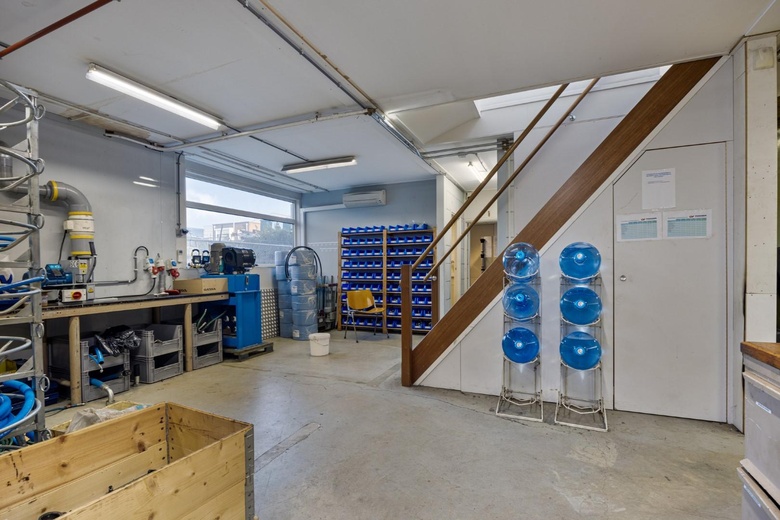 BedrijfsruimteaanIndustrieweg 20<br/> inSliedrecht BedrijfsruimteaanIndustrieweg 20<br/> inSliedrecht