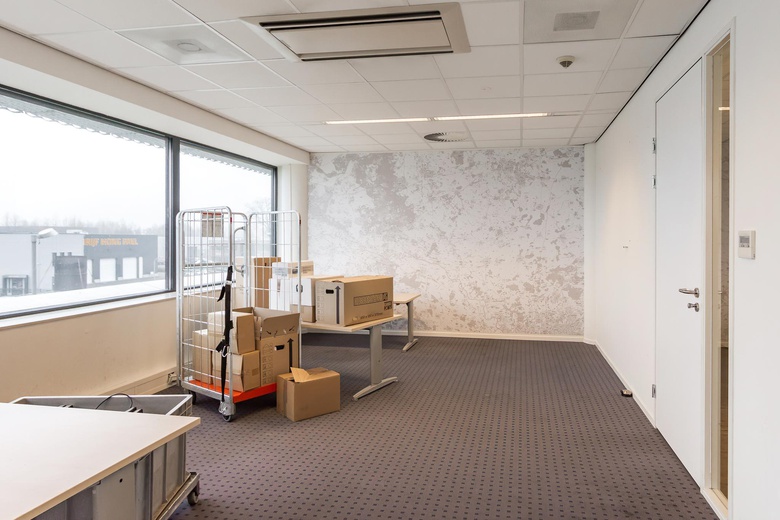 BedrijfsruimteaanTypograaf 2 - 4<br/> inDuiven BedrijfsruimteaanTypograaf 2 - 4<br/> inDuiven