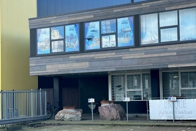 Bekijk foto 1 van Laagraven 5 D