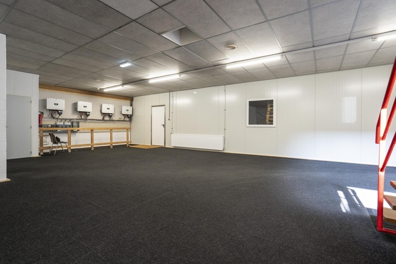 BedrijfsruimteaanIndustrieweg 13<br/> inLeerdam BedrijfsruimteaanIndustrieweg 13<br/> inLeerdam