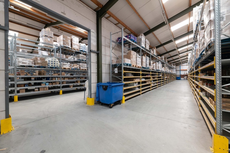 BedrijfsruimteaanNijverheidsweg 14 - 18<br/> inStellendam