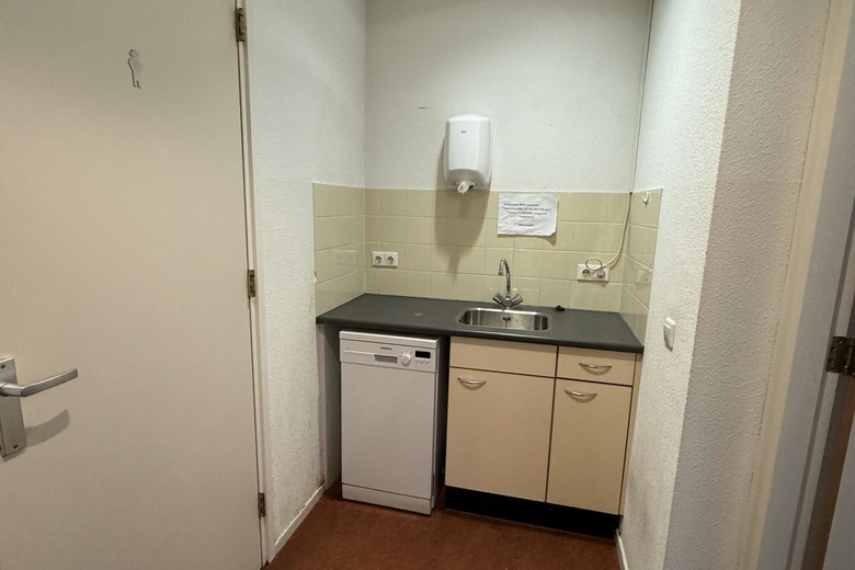 KantoorruimteaanAvignonlaan 9 A<br/> inEindhoven KantoorruimteaanAvignonlaan 9 A<br/> inEindhoven