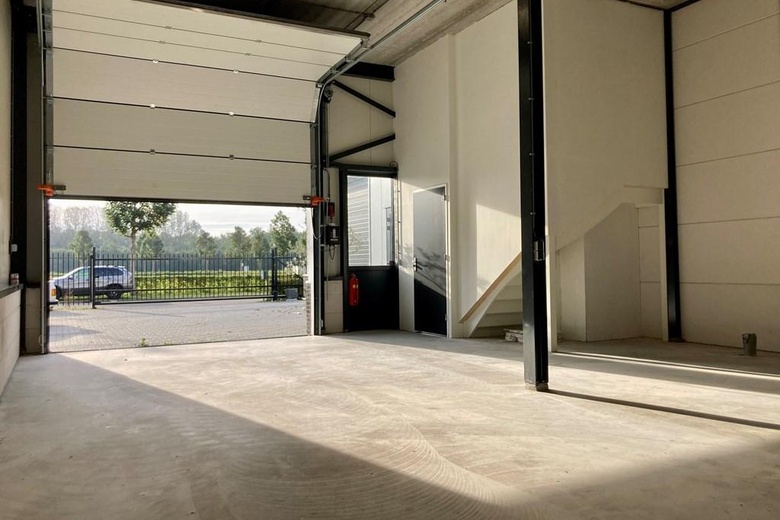 BedrijfsruimteaanLandauer 26<br/> inZeewolde