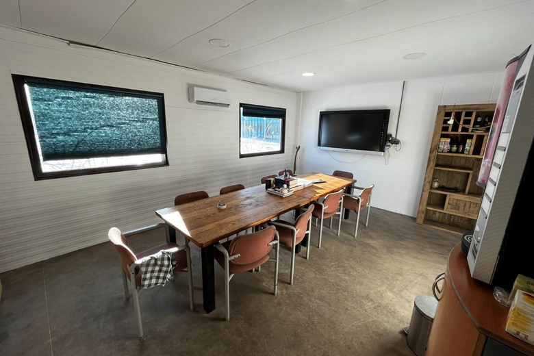 BedrijfsruimteaanSourethweg 9<br/> inHeerlen