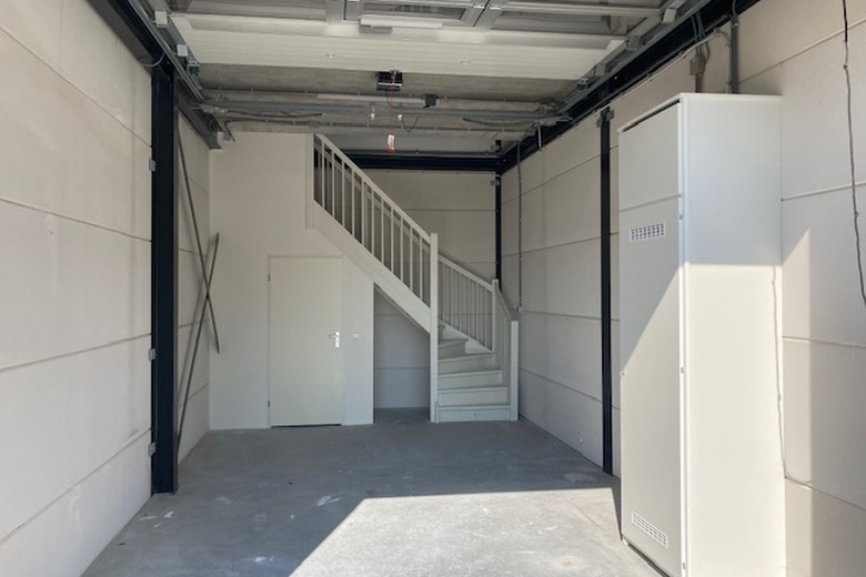 BedrijfsruimteaanNikkelweg 213<br/> inAlphen aan den Rijn