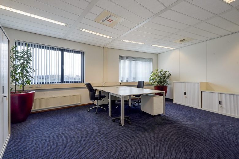 KantoorruimteaanLaan van 's-Gravenmade 74 3<br/> inDen Haag