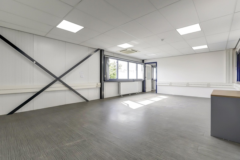 BedrijfsruimteaanBedrijvenstraat 7 a<br/> inWierden BedrijfsruimteaanBedrijvenstraat 7 a<br/> inWierden