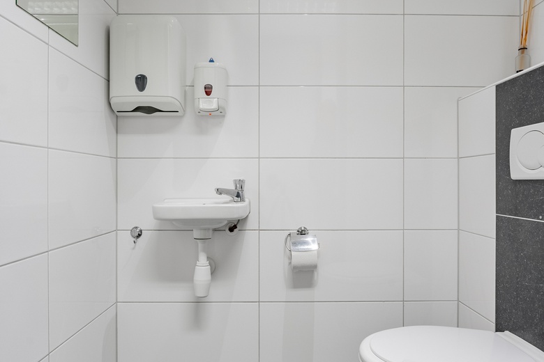KantoorruimteaanZwingel 4<br/> inHardenberg KantoorruimteaanZwingel 4<br/> inHardenberg