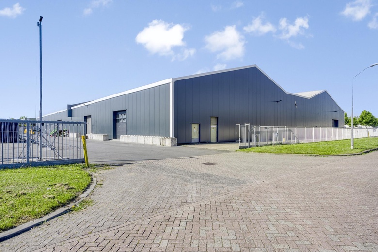 BedrijfsruimteaanStaalstraat 2<br/> inLelystad BedrijfsruimteaanStaalstraat 2<br/> inLelystad