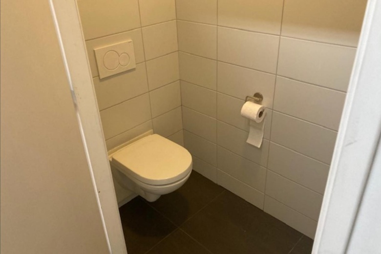 Bekijk foto 10 in  aan de  in 