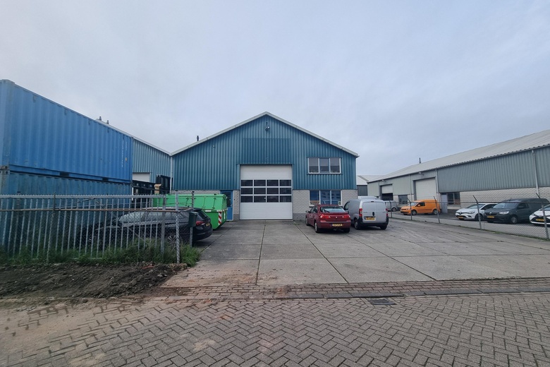 BedrijfsruimteaanIndustrieweg 21 a<br/> inVuren