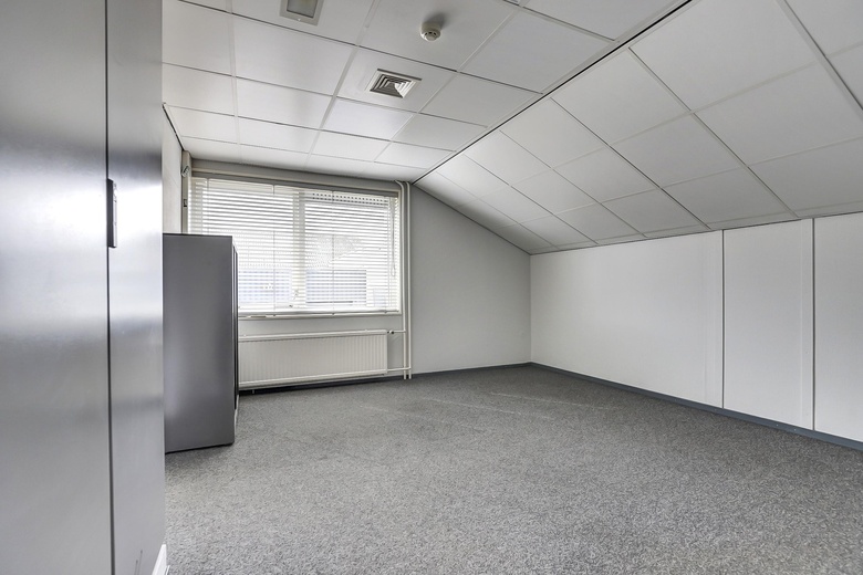 BedrijfsruimteaanBredeweg 39 a<br/> inMoerkapelle