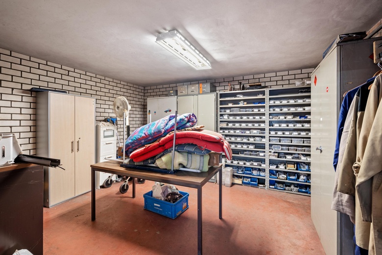 BedrijfsruimteaanParklaan 79<br/> inRoosendaal