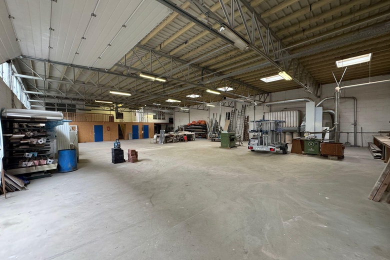 BedrijfsruimteaanMoeskampweg 10<br/> inDen Bosch BedrijfsruimteaanMoeskampweg 10<br/> inDen Bosch