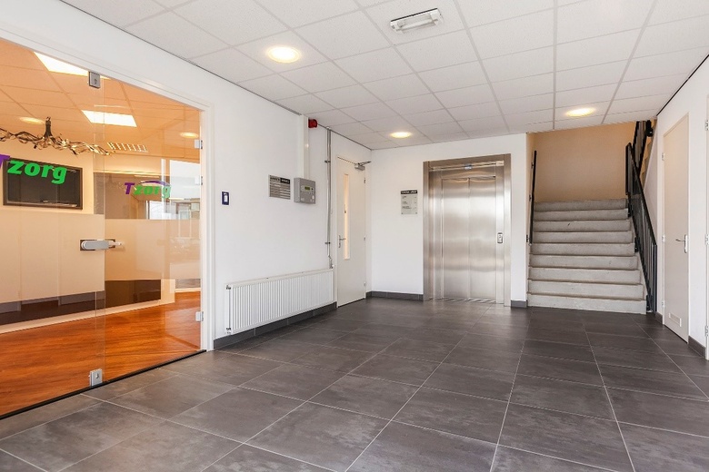 KantoorruimteaanZwaalweg 26 - 32<br/> inBarendrecht