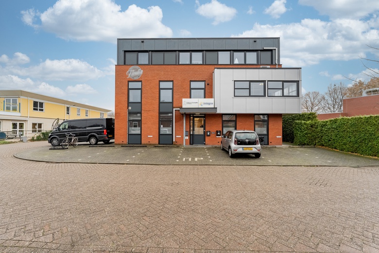 KantoorruimteaanZwingel 4<br/> inHardenberg KantoorruimteaanZwingel 4<br/> inHardenberg