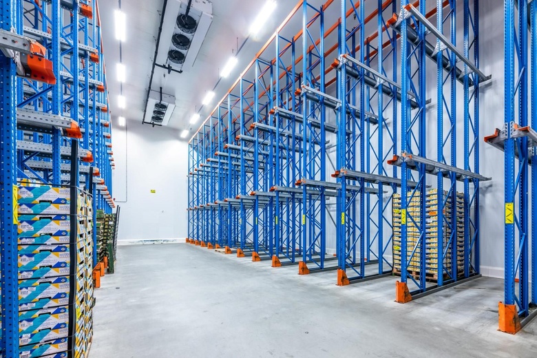 BedrijfsruimteaanSpoorlaan 12<br/> inBarendrecht BedrijfsruimteaanSpoorlaan 12<br/> inBarendrecht